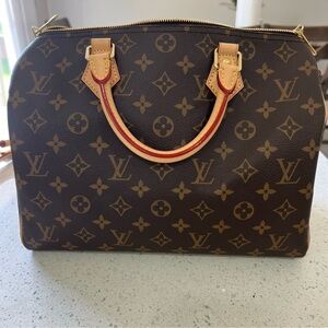 Louis Vuitton Speedy 30